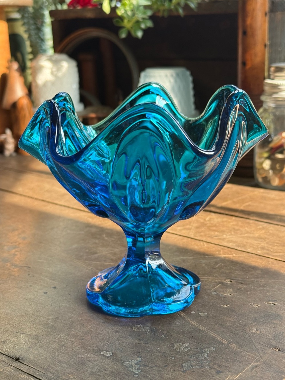 LE SMITH FLUTED RUFFLED PEDESTAL COMPOTE PEACOCK BLUE MCM PULLED HANDKERCHIEF